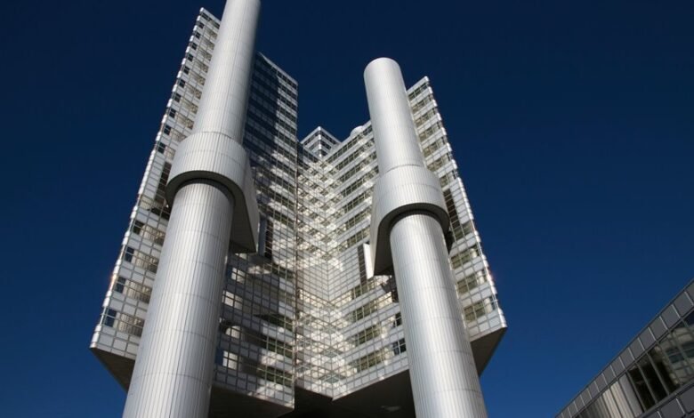 backlink strategy for authority